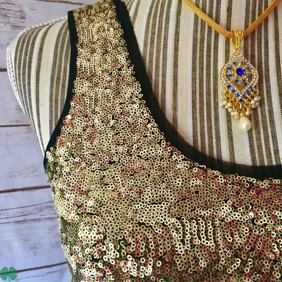 NWOT Calvin Klein Sequined Tank Top Size XS - Picture 3 of 10